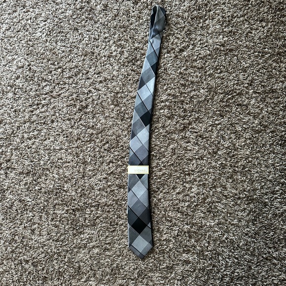 Michael Kors Tie - Picture 1 of 2